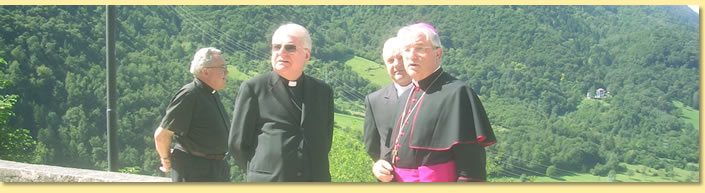 Il cardinal Scola con il vescovo Giuseppe